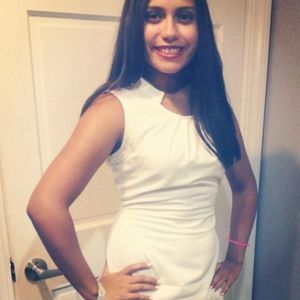 Meet your Posher, Stephanie